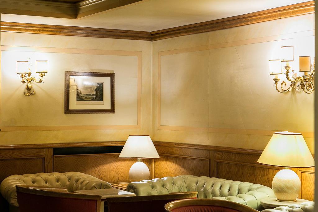 Hotel Posta R.T.A. Madonna di Campiglio Bagian luar foto
