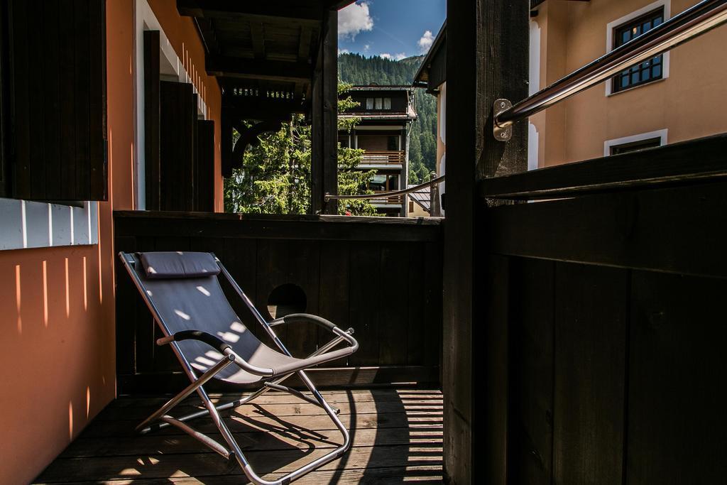 Hotel Posta R.T.A. Madonna di Campiglio Bagian luar foto