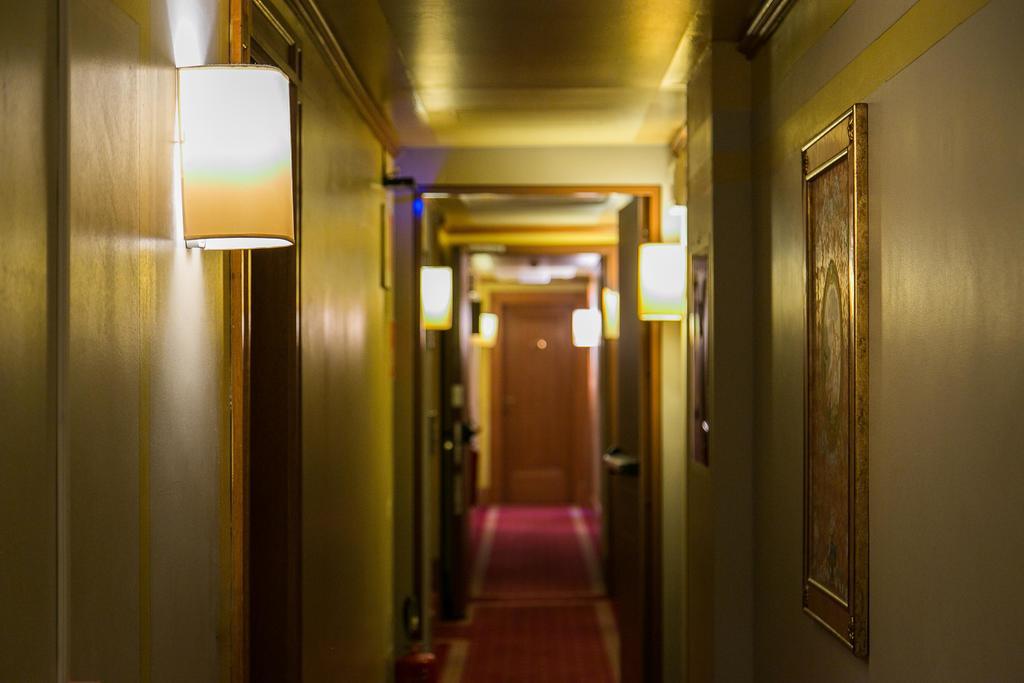 Hotel Posta R.T.A. Madonna di Campiglio Bagian luar foto