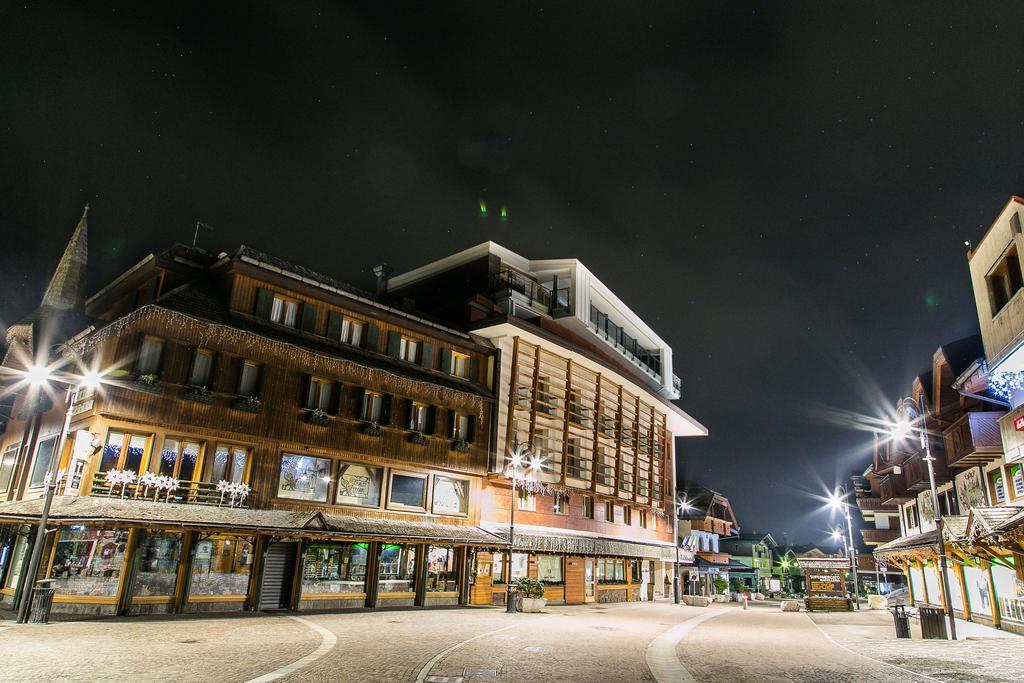 Hotel Posta R.T.A. Madonna di Campiglio Bagian luar foto