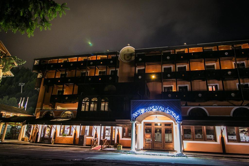 Hotel Posta R.T.A. Madonna di Campiglio Bagian luar foto