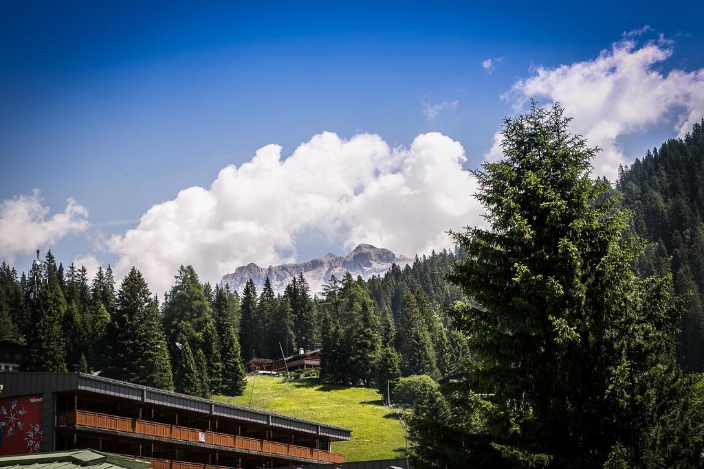 Hotel Posta R.T.A. Madonna di Campiglio Bagian luar foto